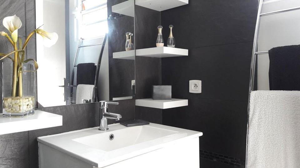 Studio Quisqualis Sainte-Anne  Exteriör bild